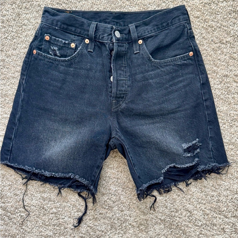 Levi’s Distressed Dad Shorts